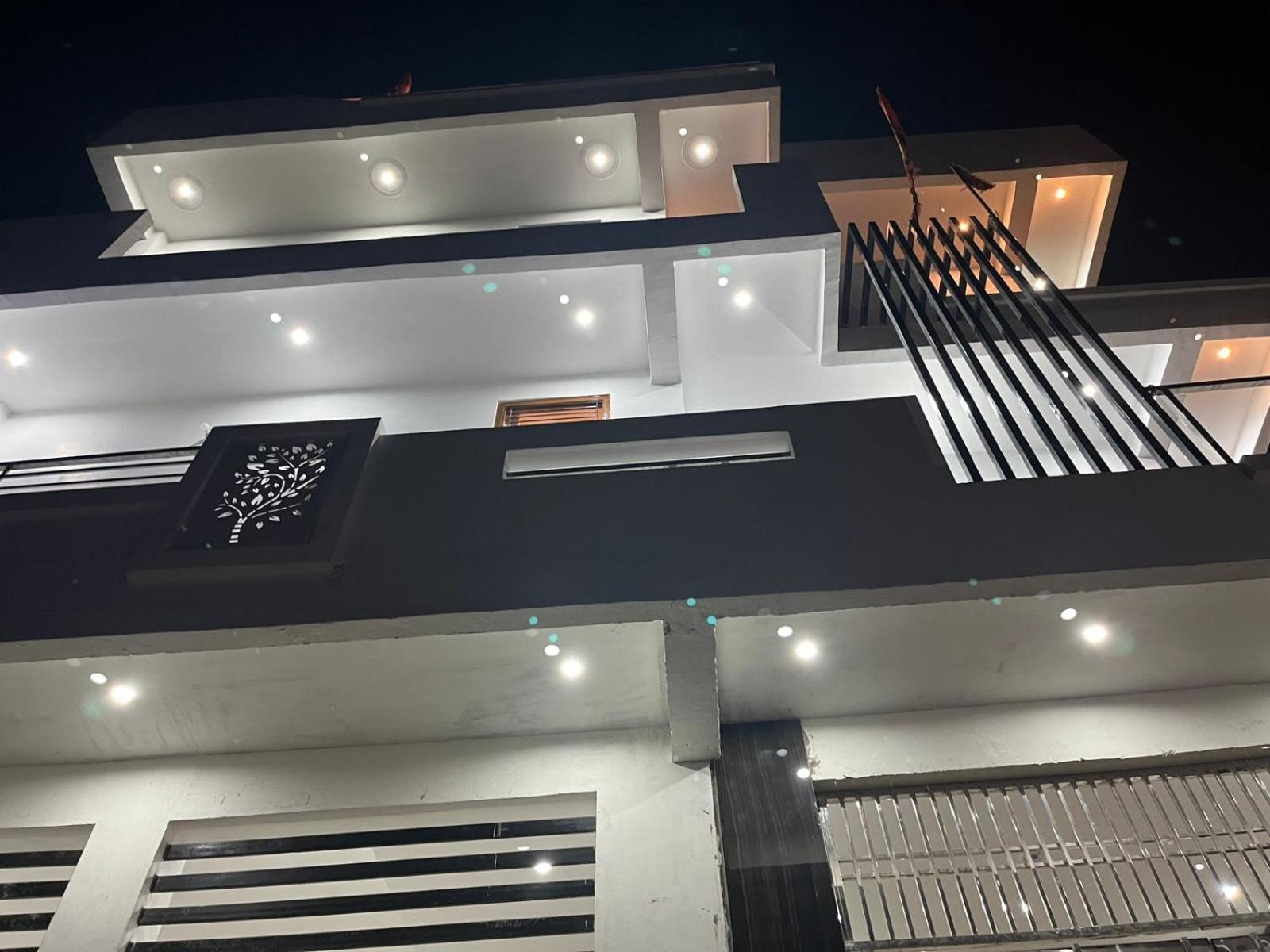 Shri Ram International Home Stay Ayodhya Zewnętrze zdjęcie