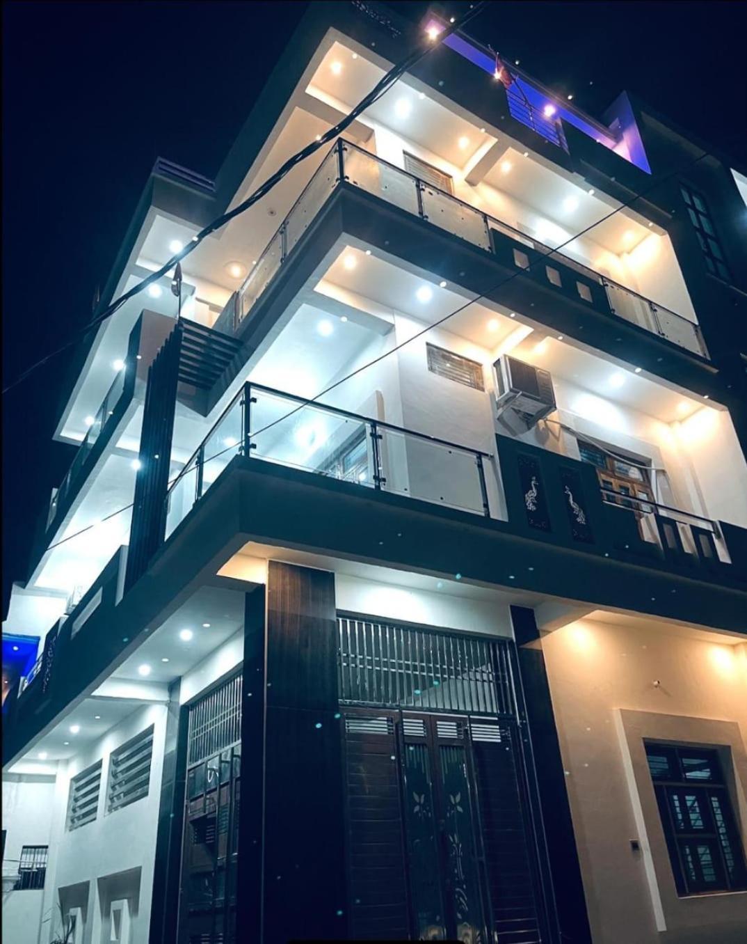 Shri Ram International Home Stay Ayodhya Zewnętrze zdjęcie
