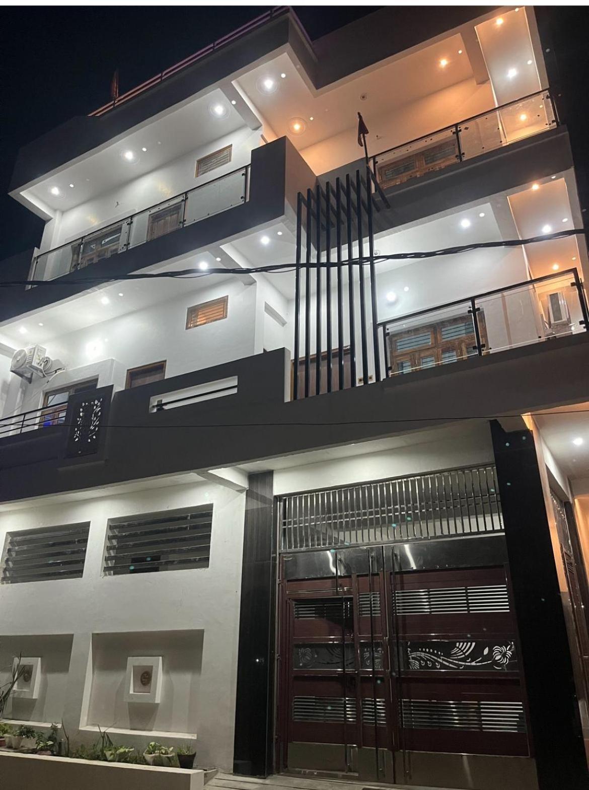 Shri Ram International Home Stay Ayodhya Zewnętrze zdjęcie